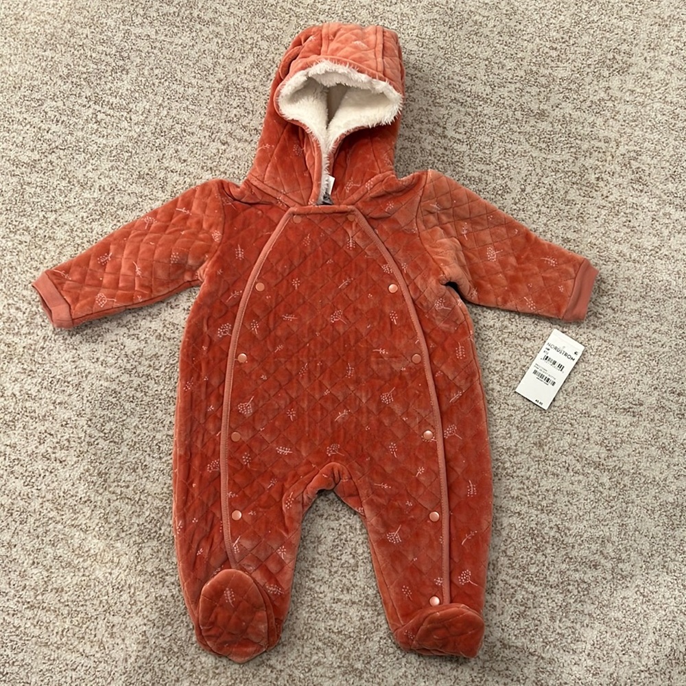 Nordstrom quilted hooded bunting, NWT